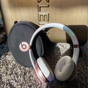 Beats Solo Wireless